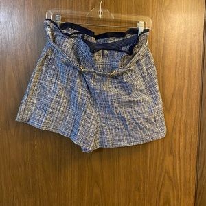 J Crew blue & white paper bag waist shorts stretchy with belt size 8 so chic